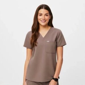 Figs Smokey Taupe Catarina Scrub Top
